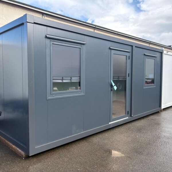 Container Ufficio 6m "Antracite Edition" – Unità Dimostrativa in Offerta (Vetri Specchiati & Isolato)