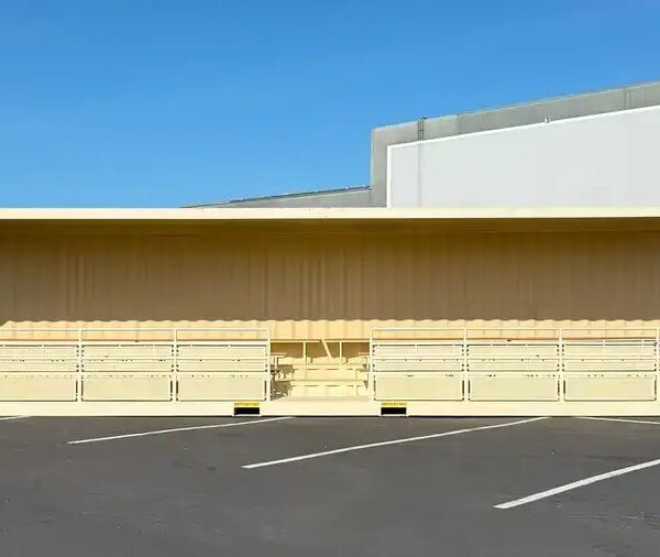 Tribuna Mobile Container 40 Piedi HC – 74 Posti a Sedere (Richiudibile e Trasportabile)