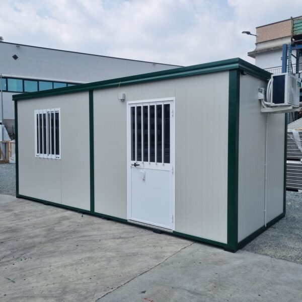 Monoblocco Ufficio 6x2,5m (15mq) – Con Climatizzatore Hisense e Inferriate di Sicurezza