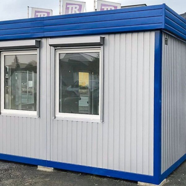 Modulo Commerciale 29,4 m² (6x4,9m) – Negozio Prefabbricato Coibentato con Tapparelle e Riscaldamento