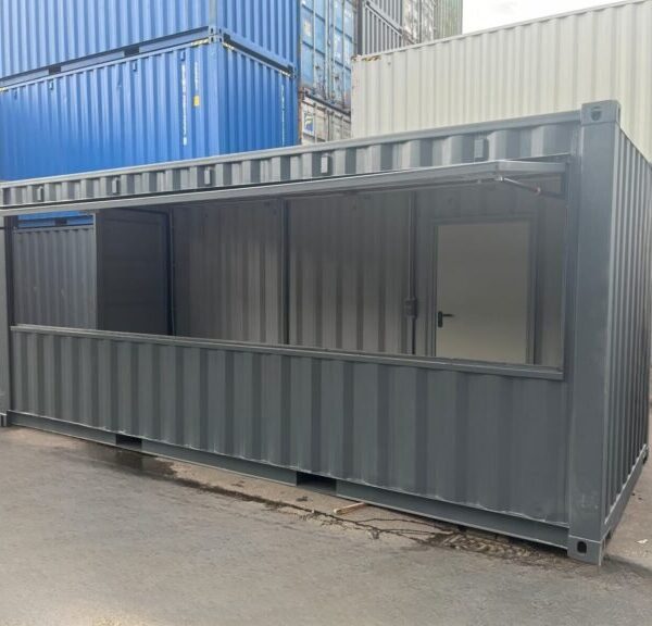 Container 20 Piedi Allestito "Bar Chiosco" – Portellone a Gas e Coibentazione (Grigio Antracite)