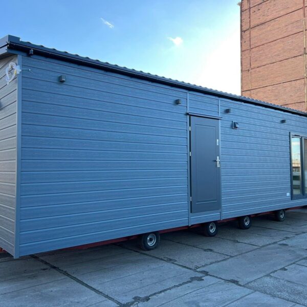Casa Mobile Residenziale "King I" 12x4m – Altezza 2,60m e Isolamento Extra 20cm (Triplo Vetro)